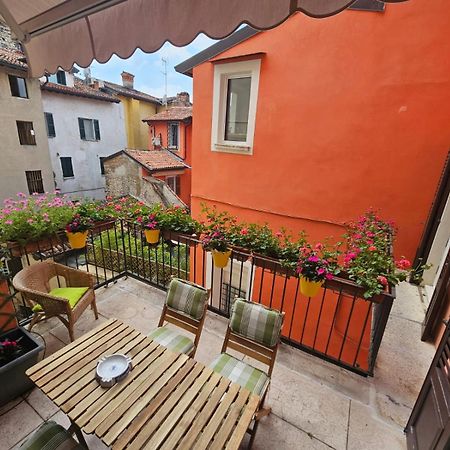 Il Cortiletto- Le Piazze Apartment Бреша Екстериор снимка